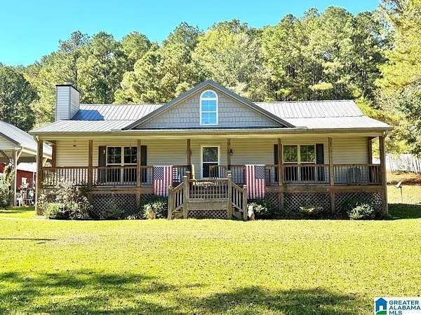 2.6 Acres of Residential Land with Home for Sale in Cropwell, Alabama