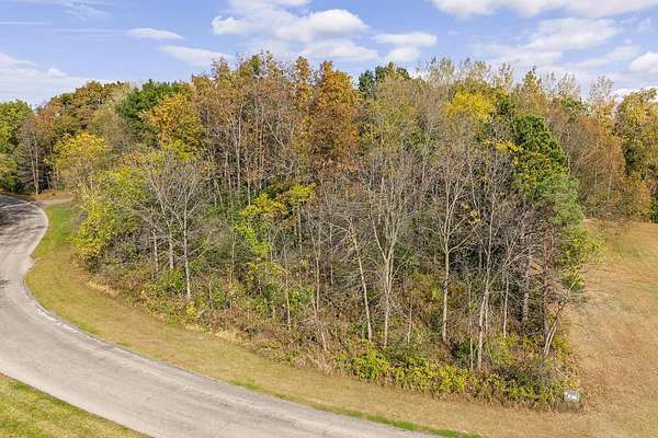 1.2 Acres of Residential Land for Sale in Baraboo, Wisconsin