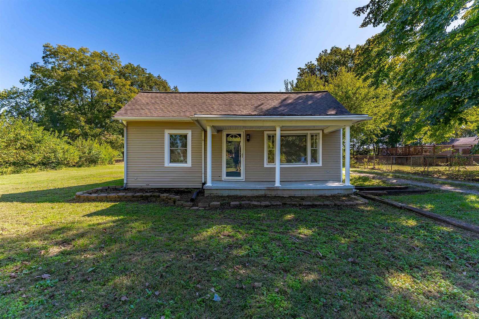 3 Acres of Residential Land with Home for Sale in Henderson, Kentucky