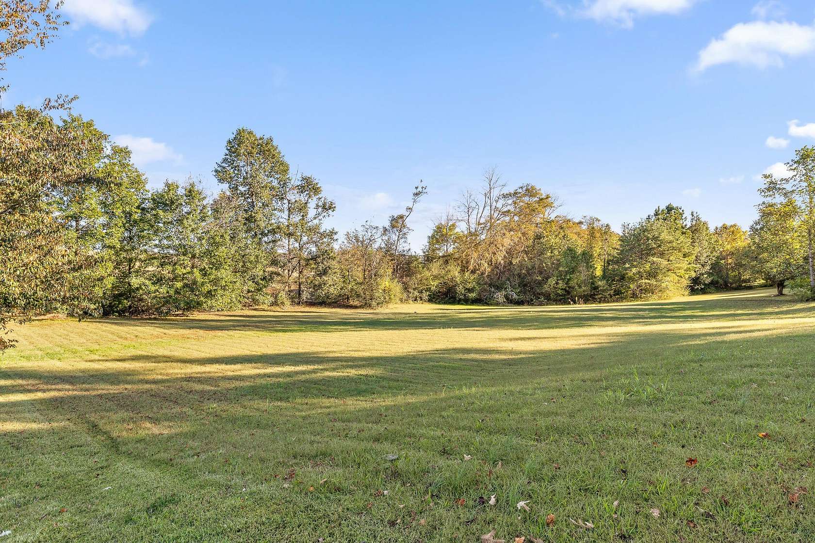 1 Acre of Residential Land for Sale in Flintstone, Georgia