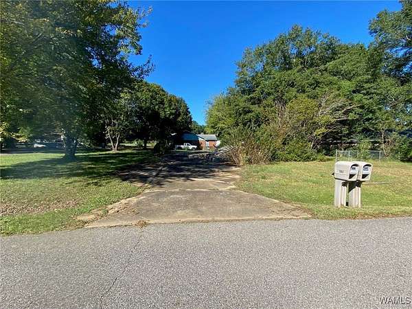 0.33 Acres of Residential Land for Sale in Fayette, Alabama