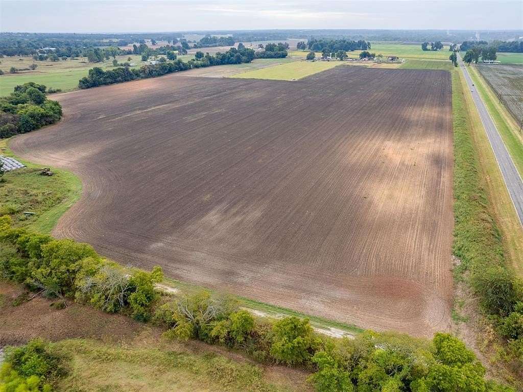 30 Acres of Land for Sale in Harrah, Oklahoma