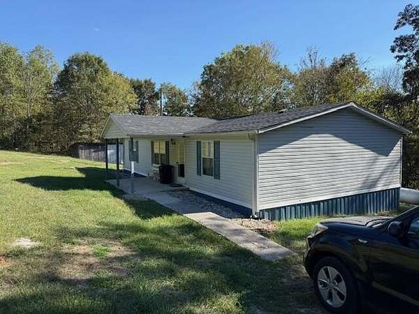 2.32 Acres of Residential Land with Home for Sale in Monticello, Kentucky