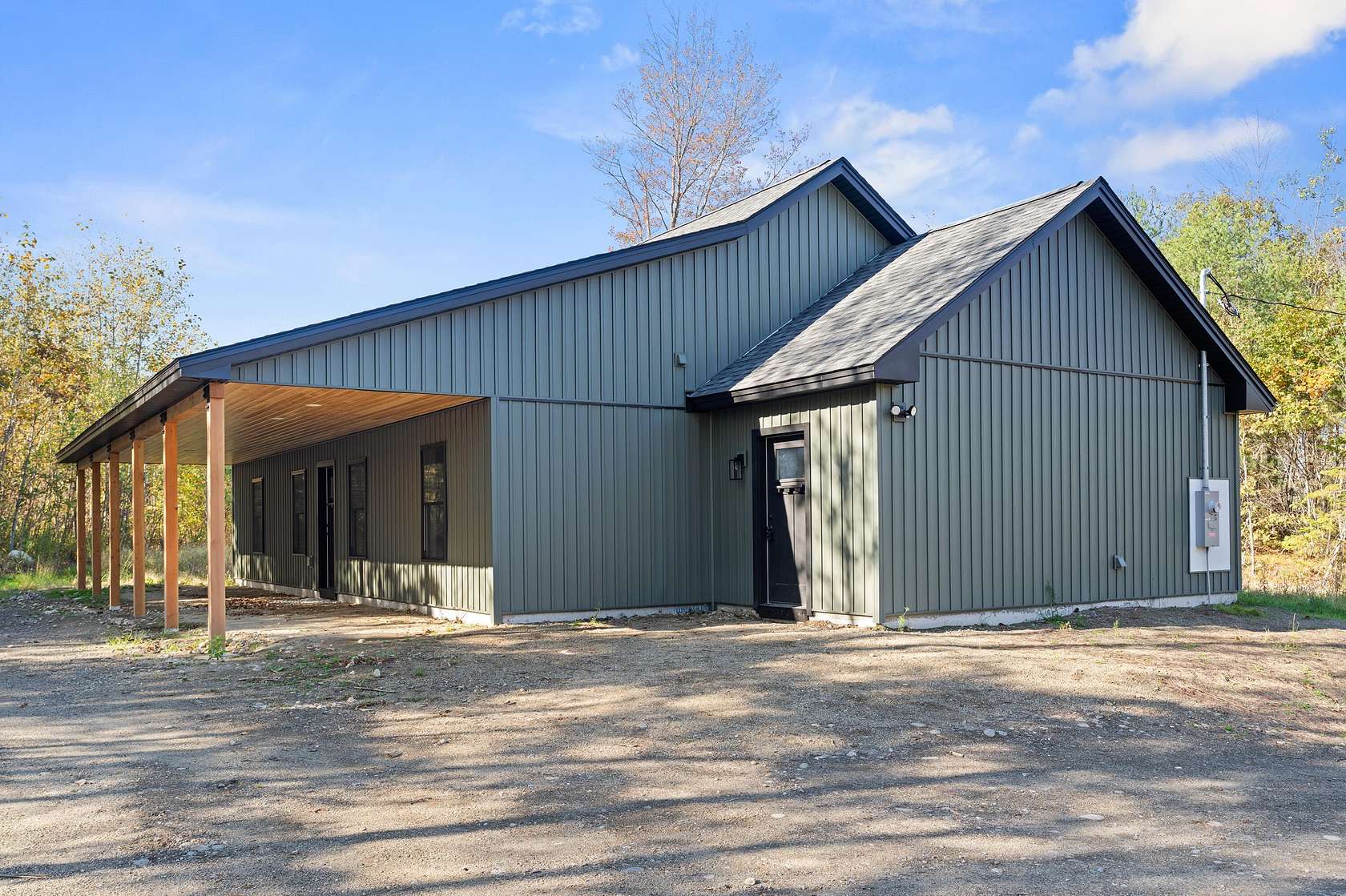 1.56 Acres of Residential Land with Home for Sale in Woolwich, Maine