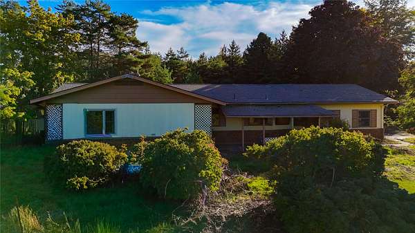 1.5 Acres of Residential Land with Home for Sale in Polson, Montana