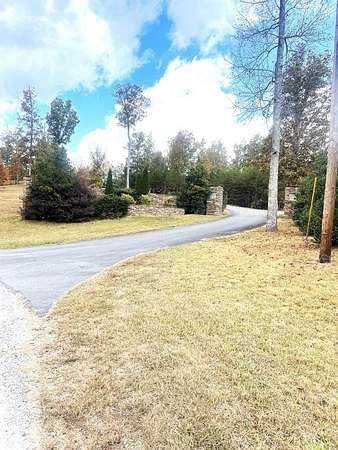 1 Acre of Land for Sale in Murphy, North Carolina