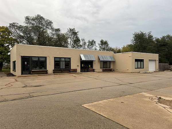 2.15 Acres of Improved Mixed-Use Land for Sale in Manawa, Wisconsin