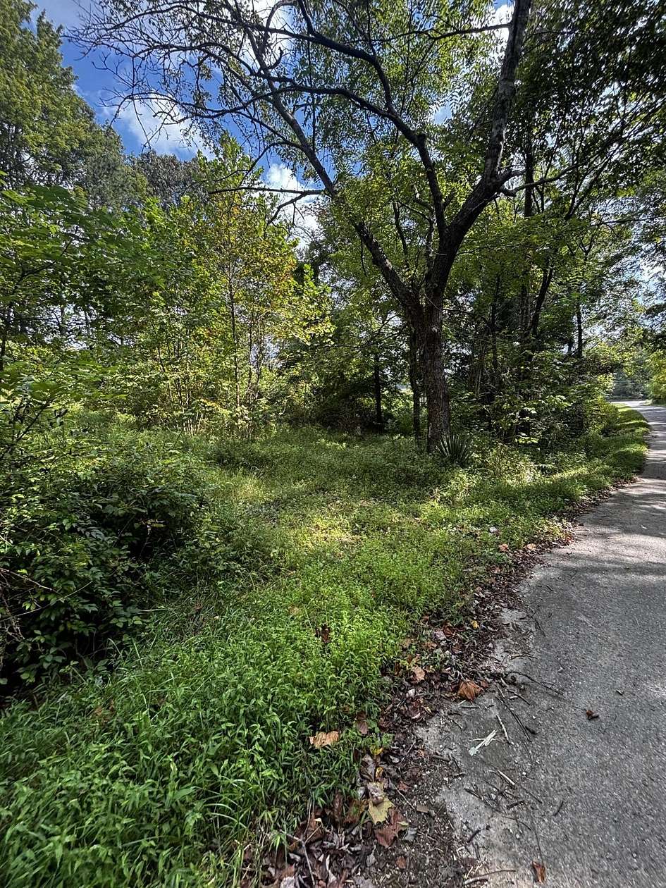 0.56 Acres of Residential Land for Sale in Annville, Kentucky