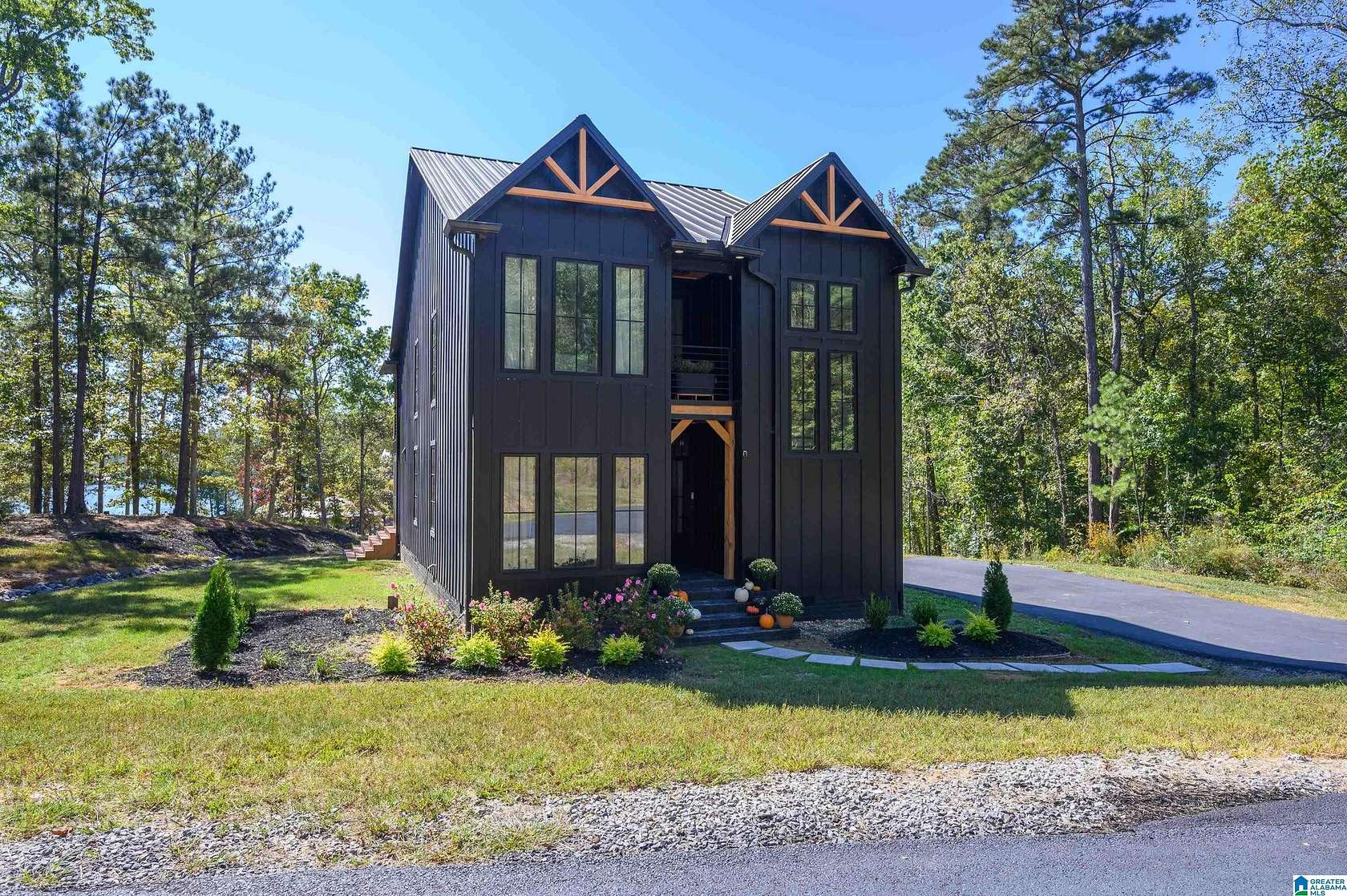 1.8 Acres of Residential Land with Home for Sale in Ashville, Alabama