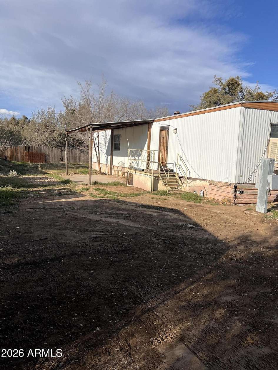 0.23 Acres of Residential Land for Sale in Peeples Valley, Arizona