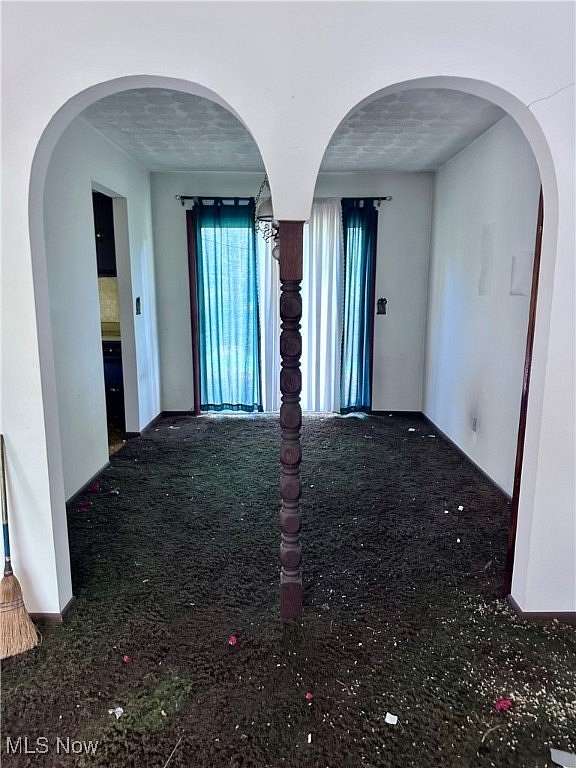 1.75 Acres of Residential Land with Home for Sale in Belpre, Ohio