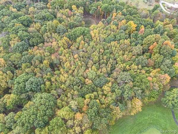 6.19 Acres of Residential Land for Sale in Milford, Michigan