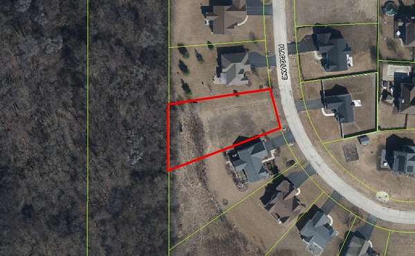 0.5 Acres of Residential Land for Sale in Woodstock, Illinois