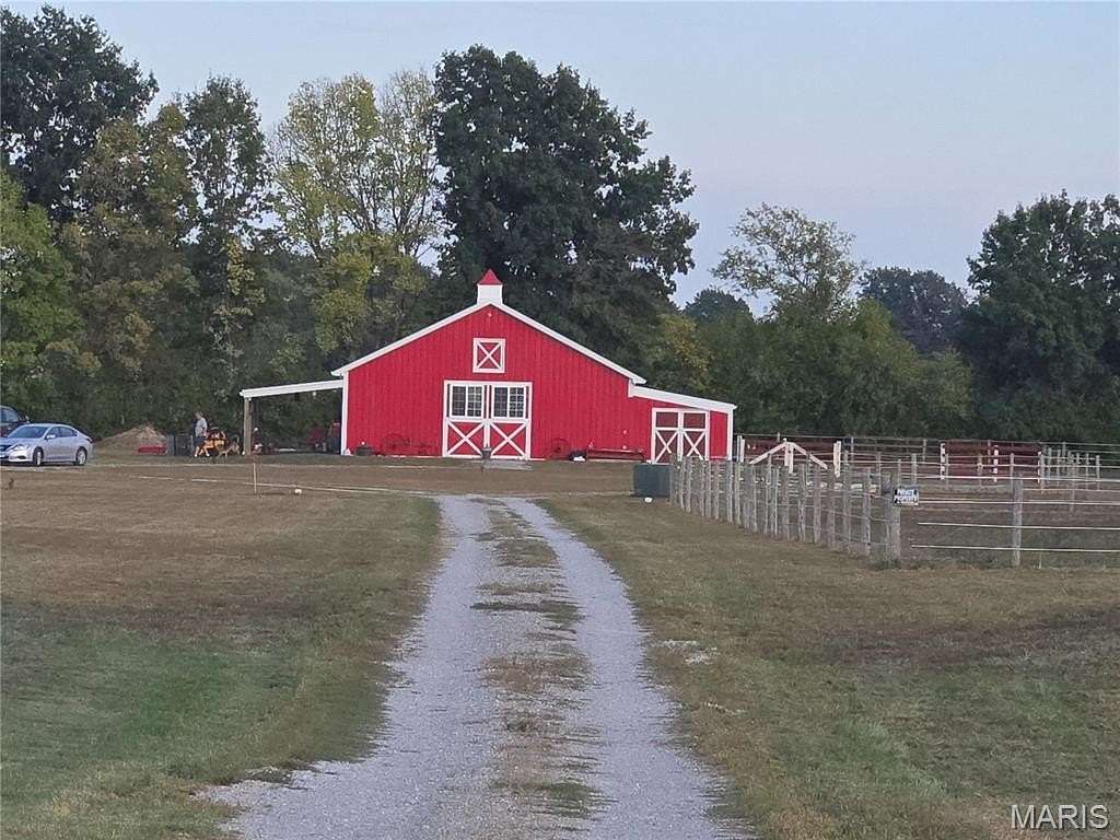 8.44 Acres of Land with Home for Sale in Sparta, Illinois