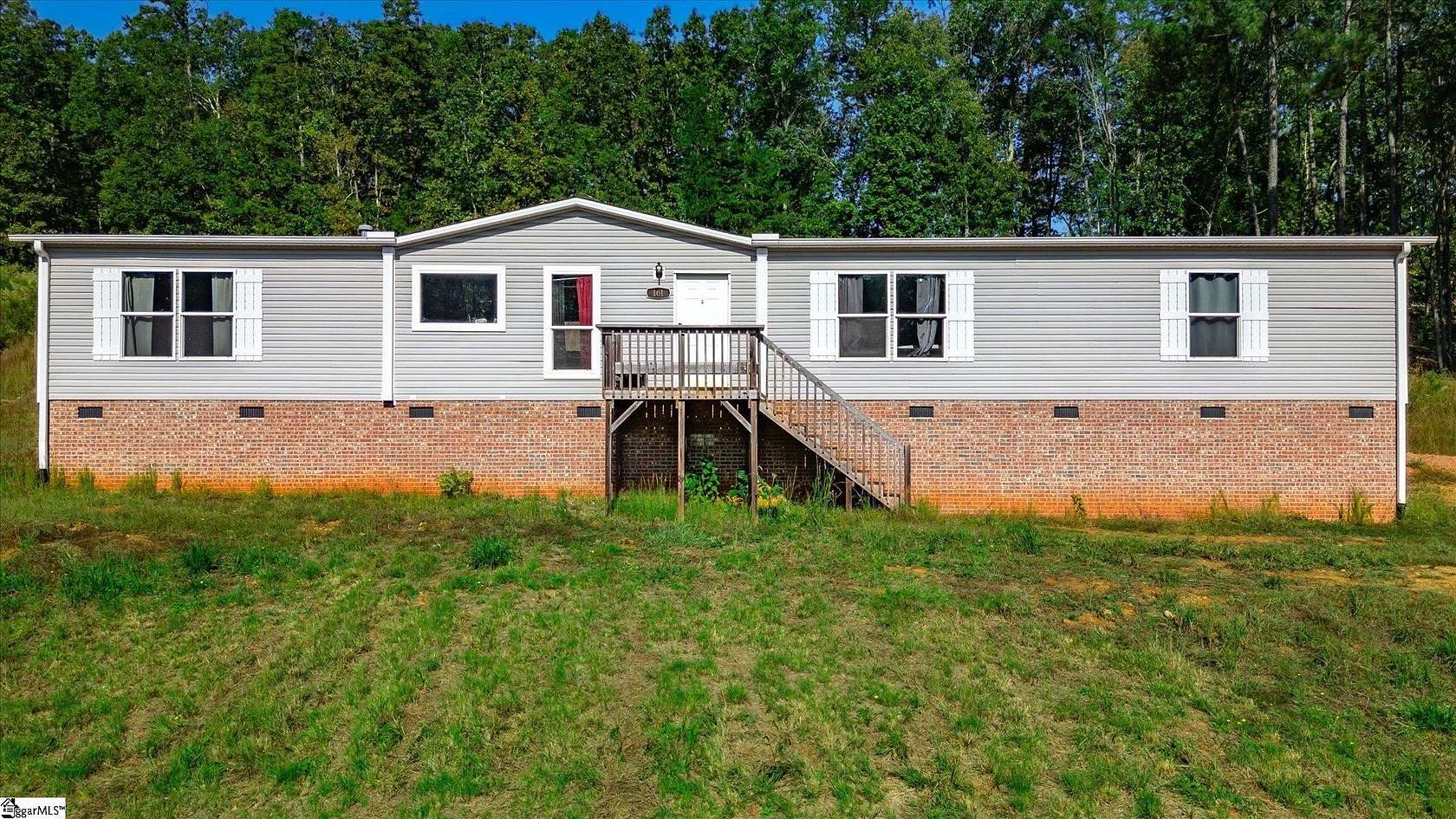 1.54 Acres of Residential Land with Home for Sale in Spartanburg, South Carolina