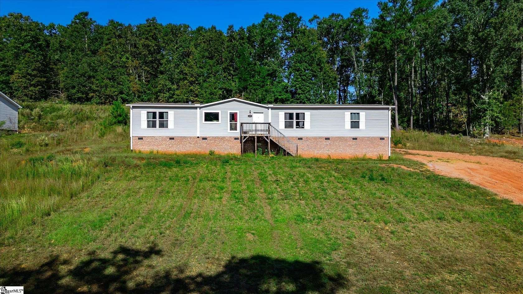 1.54 Acres of Residential Land with Home for Sale in Spartanburg, South Carolina