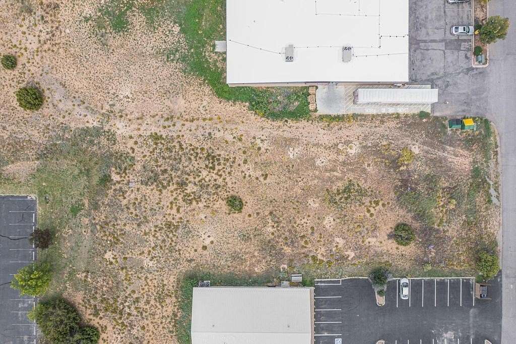 0.8 Acres of Commercial Land for Sale in Edgewood, New Mexico