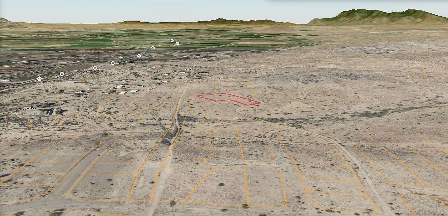 0.94 Acres of Land for Sale in Los Lunas, New Mexico