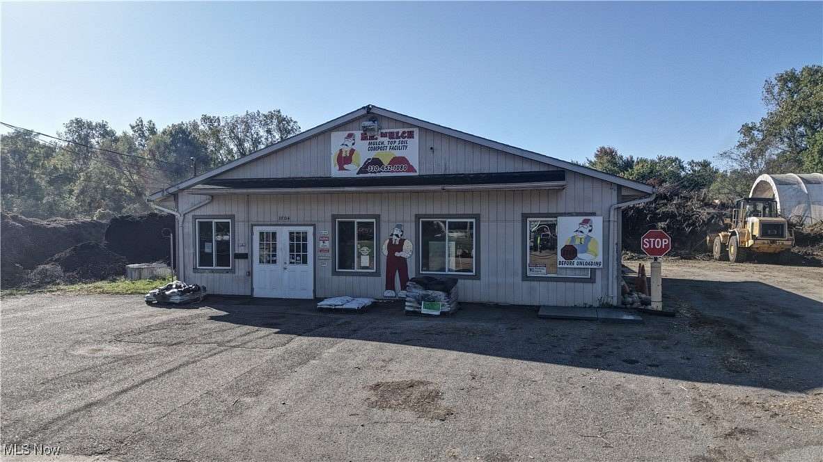 26.4 Acres of Mixed-Use Land for Auction in Canton, Ohio