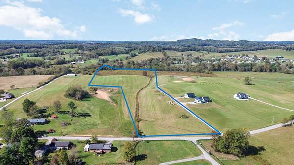 21 Acres of Agricultural Land for Sale in London, Kentucky