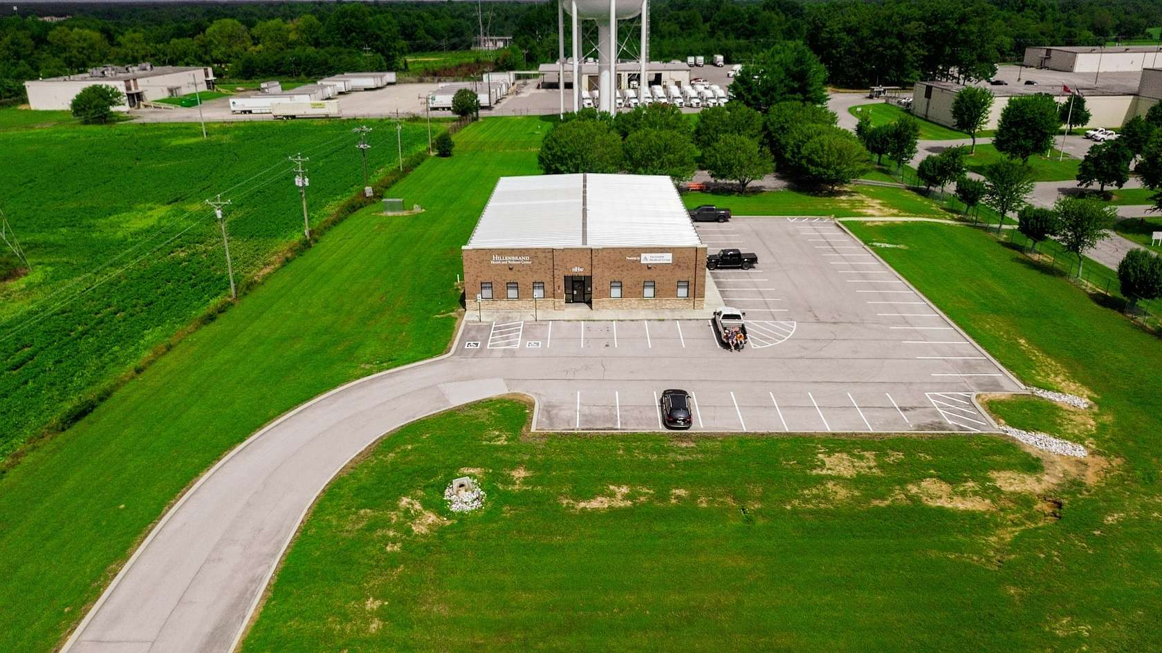 5 Acres of Improved Commercial Land for Sale in Manchester, Tennessee