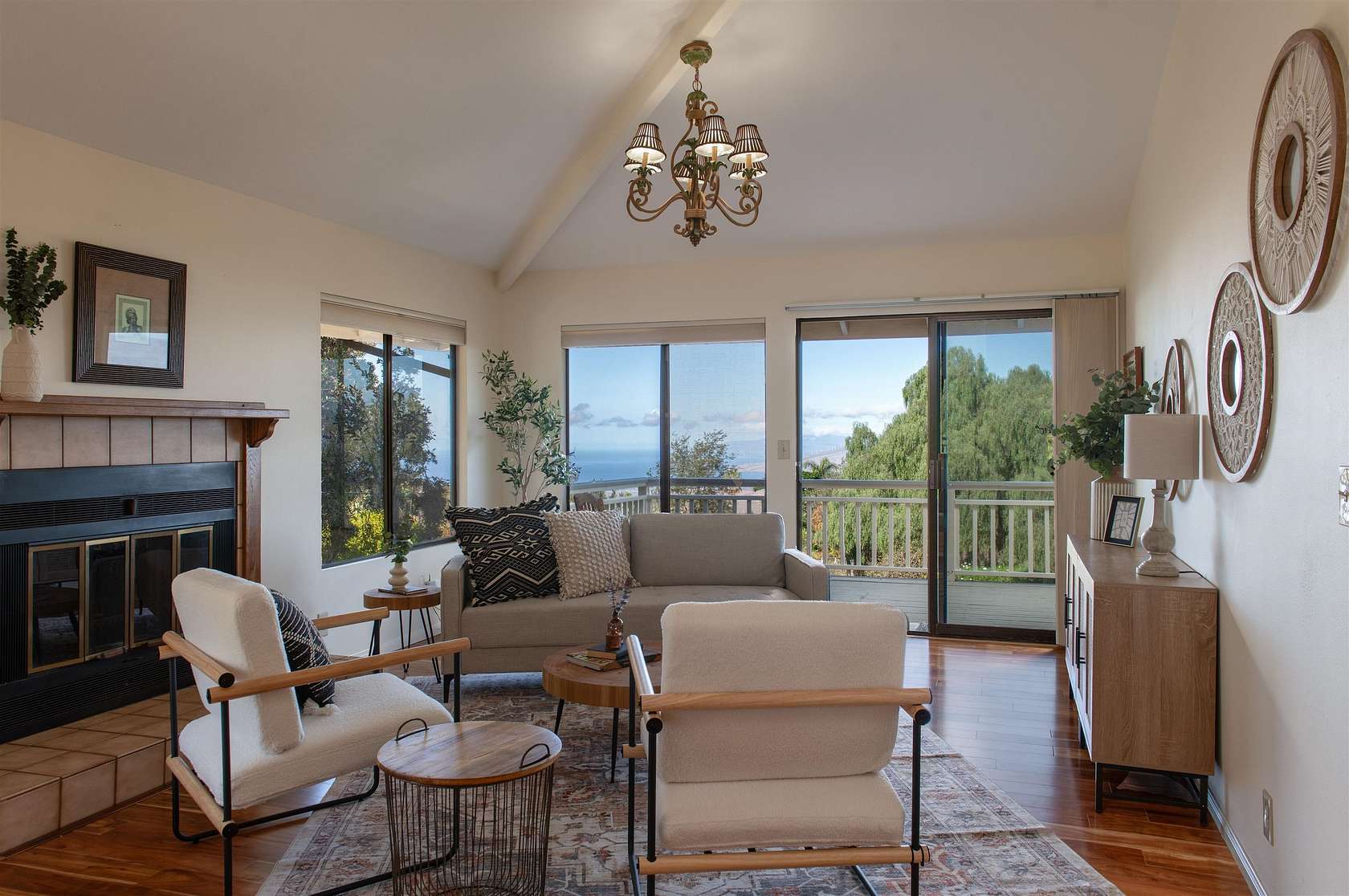 2 Acres of Residential Land with Home for Sale in Kula, Hawaii