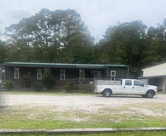 2 Acres of Improved Commercial Land for Sale in Castle Hayne, North Carolina