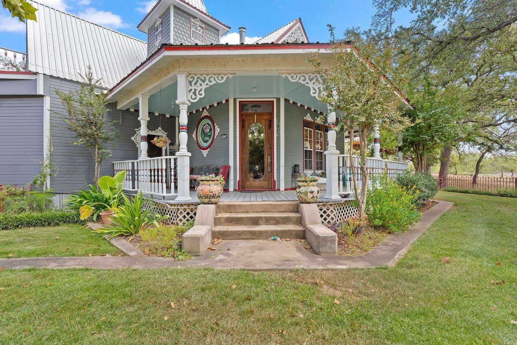 3.22 Acres of Residential Land with Home for Auction in Kingsland, Texas