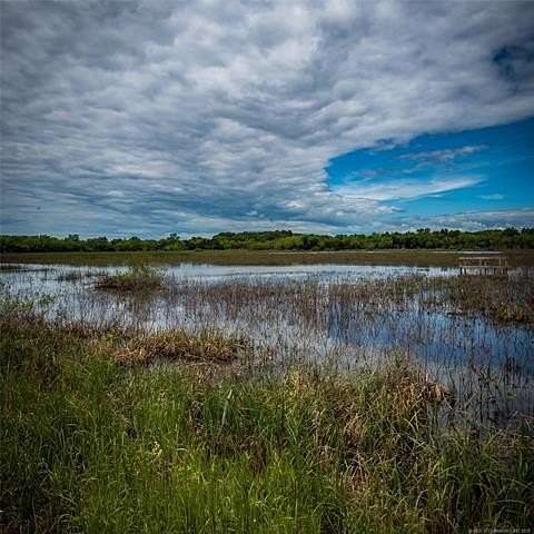 401 Acres of Recreational Land for Sale in Chandler, Oklahoma