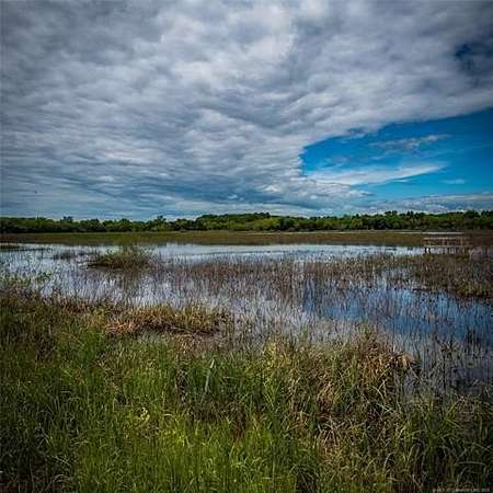 401 Acres of Recreational Land for Sale in Chandler, Oklahoma