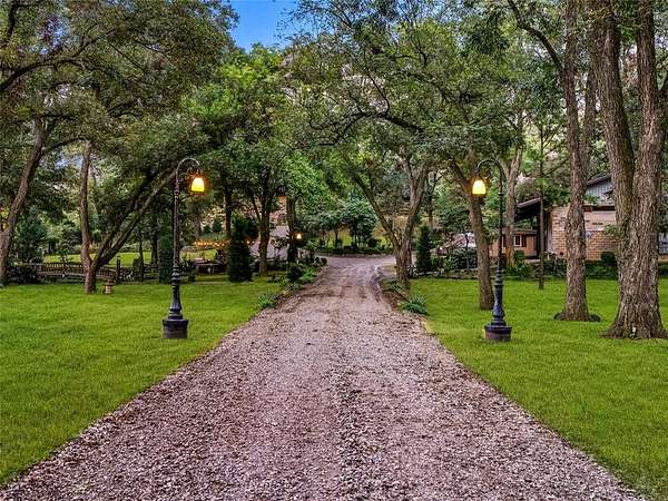 31.6 Acres of Recreational Land with Home for Sale in Catoosa, Oklahoma