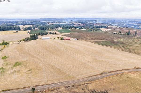 450 Acres of Agricultural Land with Home for Sale in Scio, Oregon