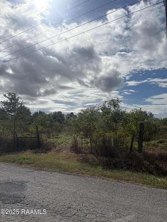 7 Acres of Land for Sale in Kaplan, Louisiana