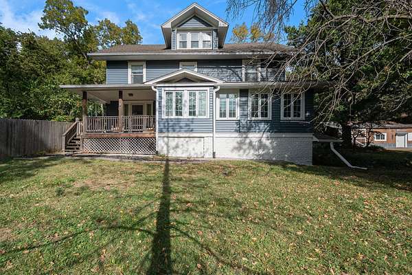 1.69 Acres of Residential Land with Home for Sale in Council Bluffs, Iowa