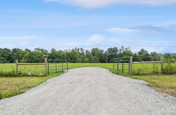 13.7 Acres of Land for Sale in Eagle Township, Ohio