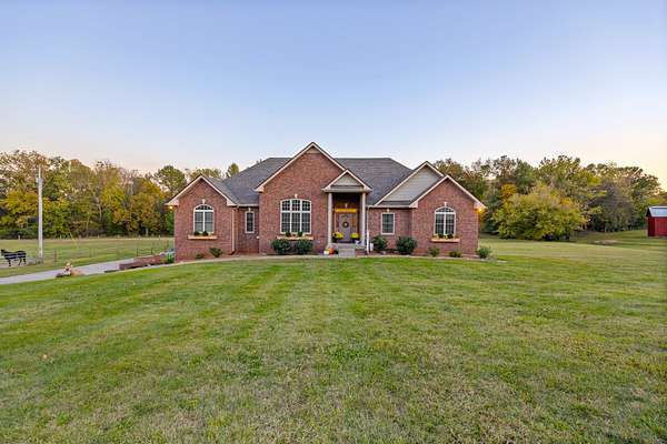 6 Acres of Land with Home for Sale in Orlinda, Tennessee