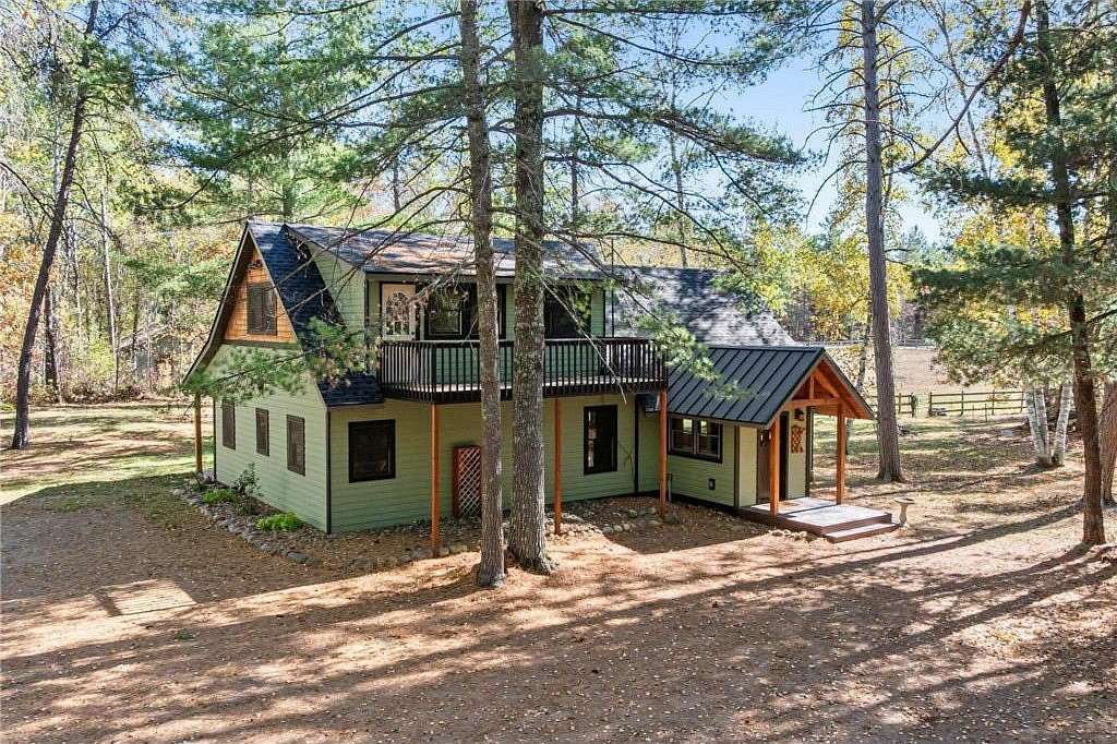 4.7 Acres of Residential Land with Home for Sale in Manhattan Beach, Minnesota