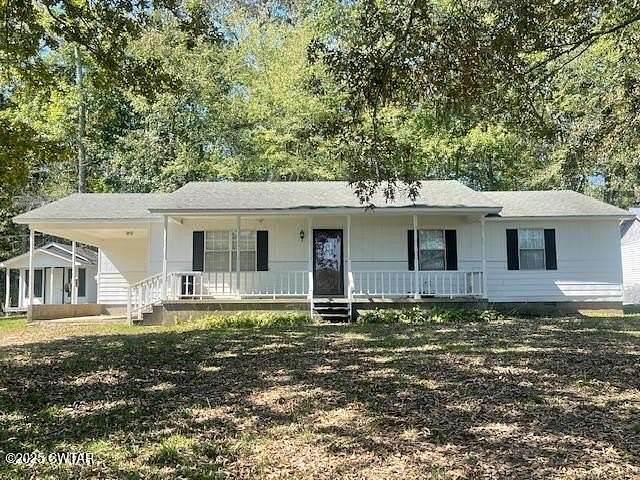 2.3 Acres of Residential Land with Home for Sale in Reagan, Tennessee