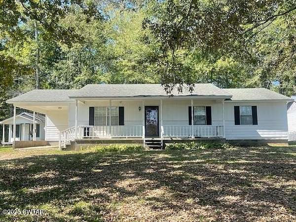 2.3 Acres of Residential Land with Home for Sale in Reagan, Tennessee