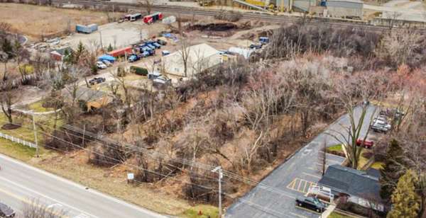 Commercial Land for Sale in Mundelein, Illinois