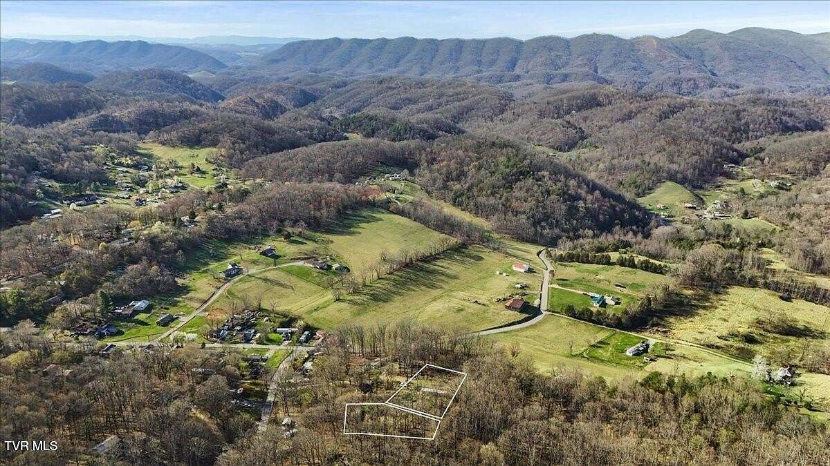 1.58 Acres of Residential Land for Sale in Kingsport, Tennessee