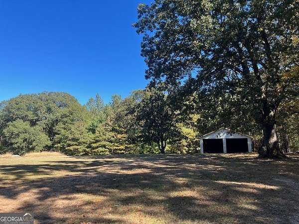 24 Acres of Land for Sale in Jonesboro, Georgia