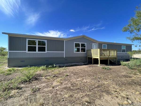 1.55 Acres of Residential Land with Home for Sale in Moore, Texas