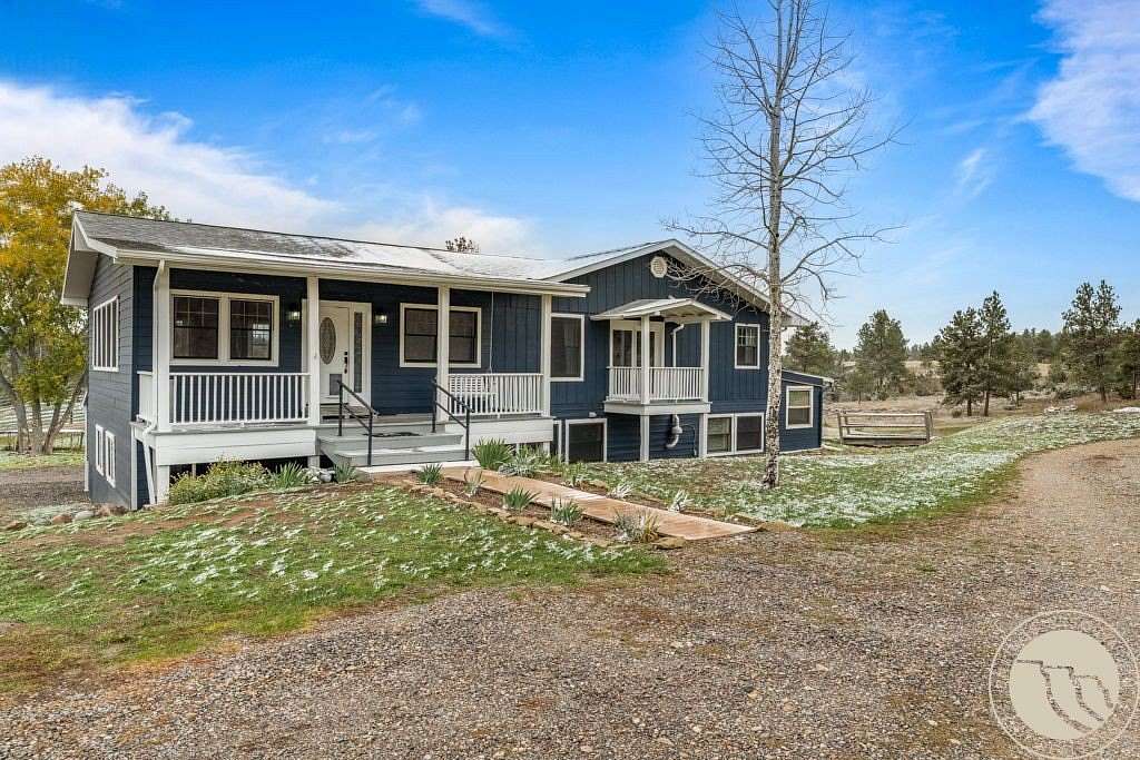 173 Acres of Agricultural Land with Home for Sale in Lavina, Montana