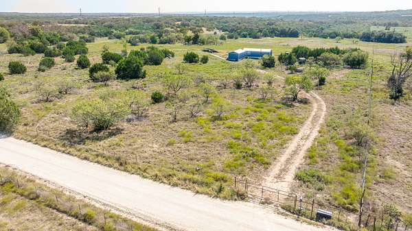 32 Acres of Improved Recreational Land for Sale in Hico, Texas