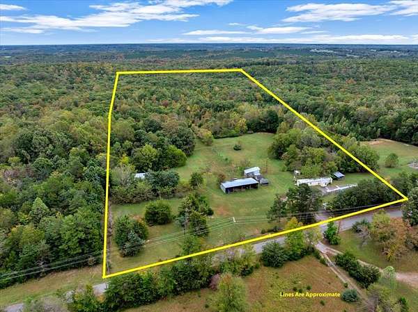 15.9 Acres of Land with Home for Sale in Burkeville, Virginia