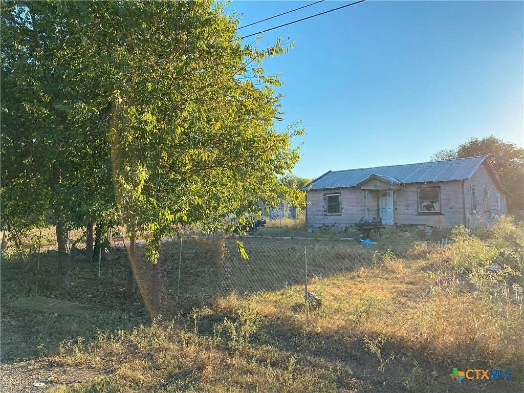 1.59 Acres of Improved Residential Land for Sale in Killeen, Texas