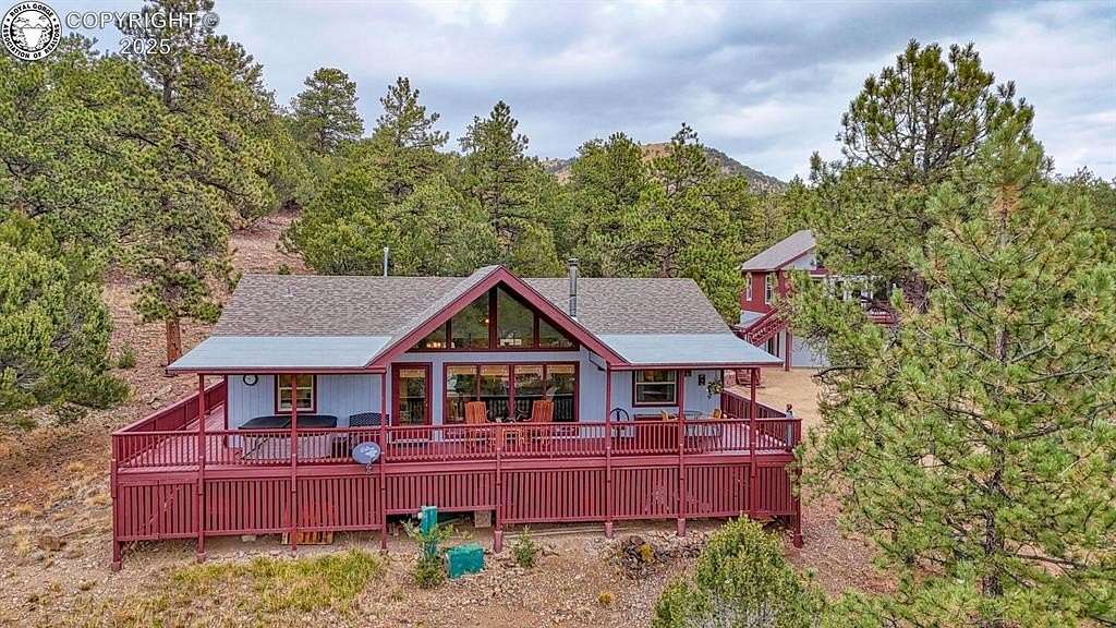 2.58 Acres of Residential Land with Home for Sale in Westcliffe, Colorado