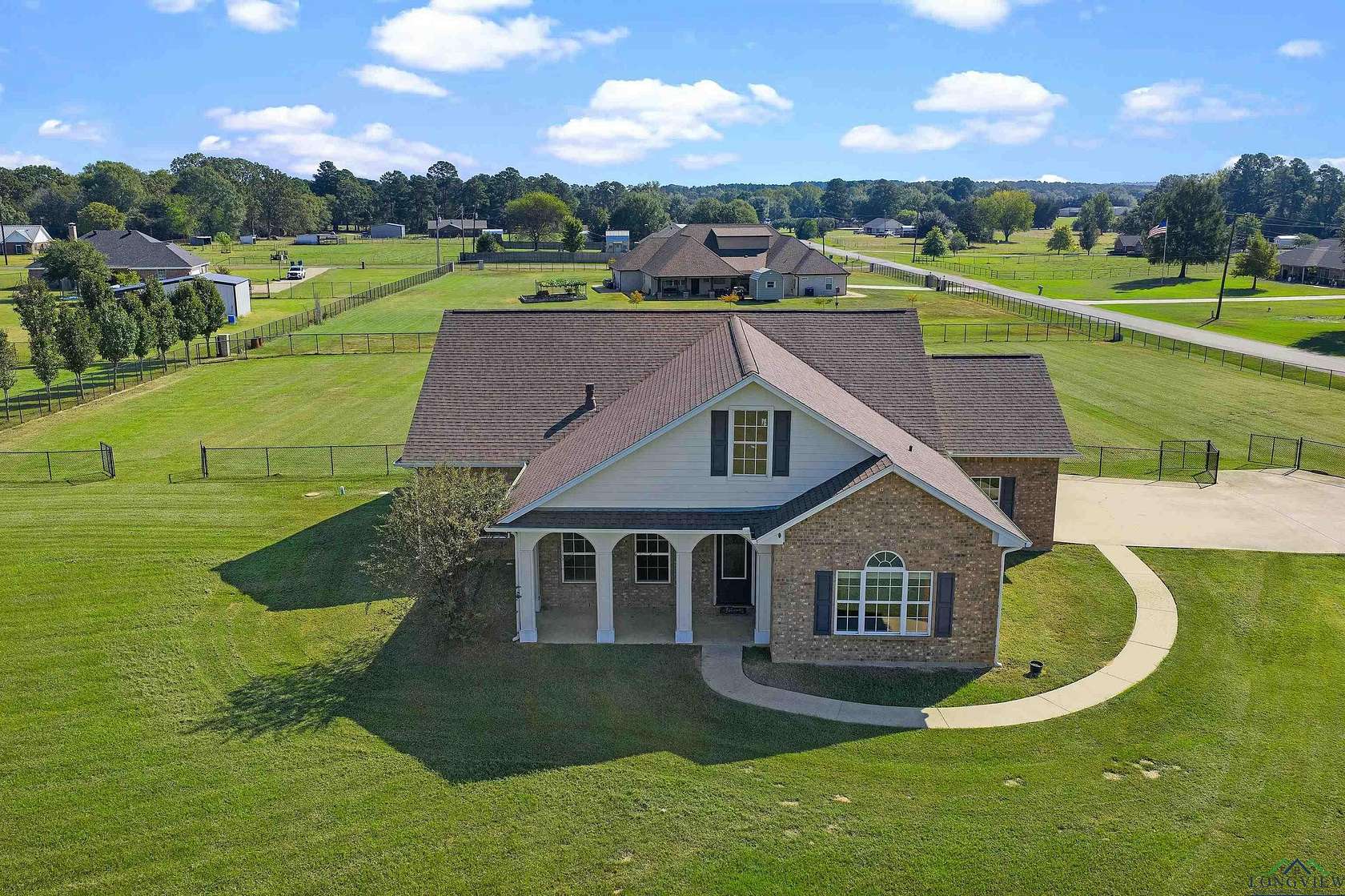 1.82 Acres of Residential Land with Home for Sale in Henderson, Texas