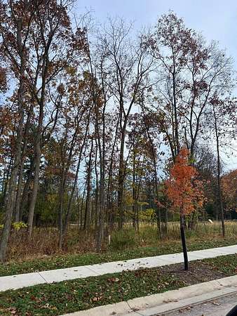 0.35 Acres of Residential Land for Sale in Delafield, Wisconsin